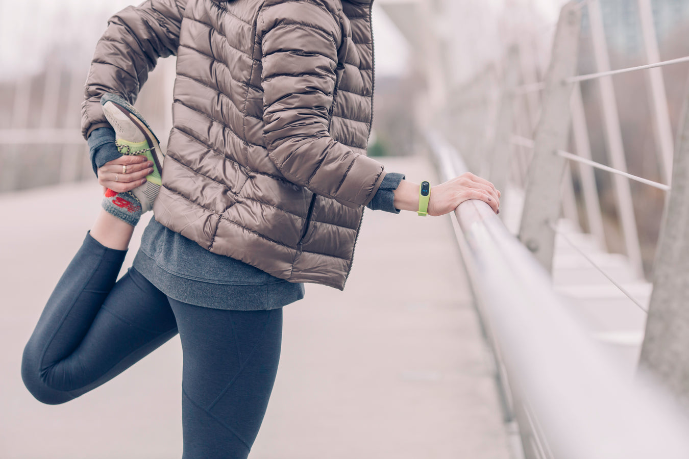 Descubre multitud de productos en la sección deportes y fitness! En nuestro amplio catálogo encontrarás, desde aparatos de musculación y fitness, cinturones vibratorios y electro estimuladores, hasta la última moda en prendas de ropa,  tecnología y otros
